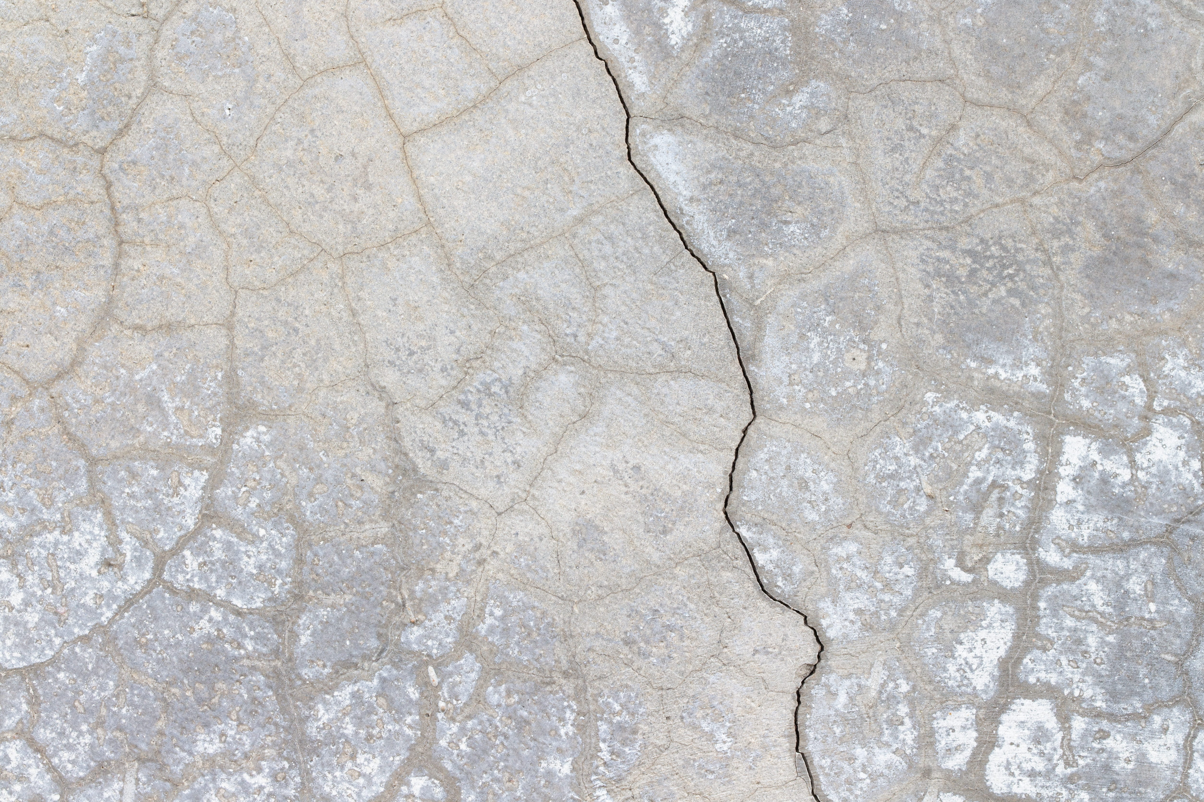Understanding Cracks in Concrete: Causes, Types, and Prevention Methods